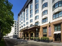 Hilton Vienna Plaza 5*