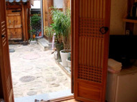 Hongranmideok Hanok