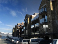 Nomads Queenstown Backpackers