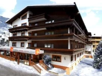 Eva Village 4*