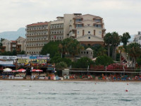 Thalia Beach Resort 