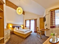 Hotel Salzburgerhof 3*