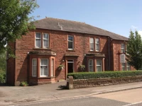 Hamilton House 4*