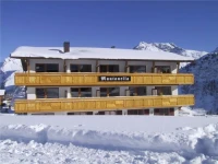 Muntanella 1*