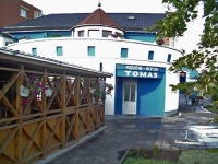 Tomas 4*