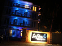 Safira River Front Resort
