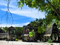 Mari Mari Mantanani Backpacker Lodge 