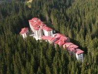 Royal Lodge  5*