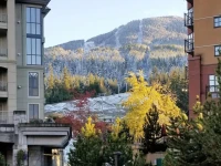 Mountain Side Hotel Whistler by Executive 3*