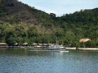 El Rio Y Mar Coron