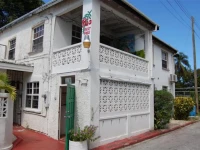 Rio Guesthouse 2*