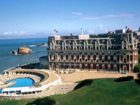 Du Palais