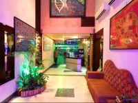 Rose Garden 3*