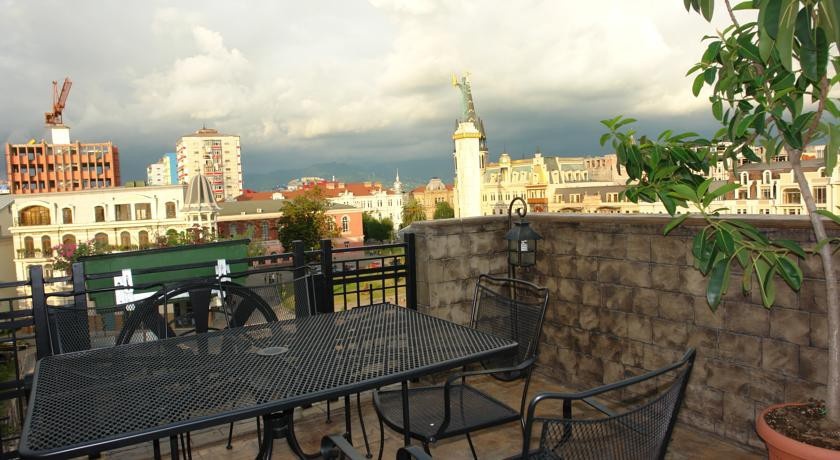 Brighton Hotel 3*