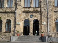 Rcheuli Palace