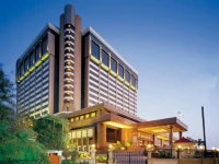 Taj Lands End 5*