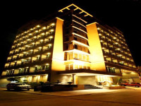 Herald Suites Solana