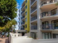 Belaire Place 1*