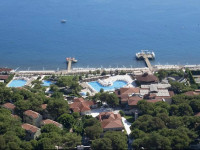 Crystal Flora Beach Resort
