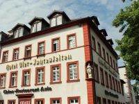 Vier Jahreszeiten 3*