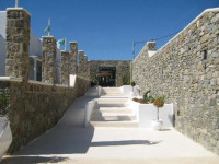 BILL and COO Suites and Lounge