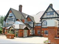 De Rougemont Manor 4*