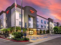 Hampton Inn Carlsbad-North San Diego County 3*