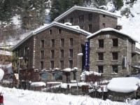 Montane Hotel