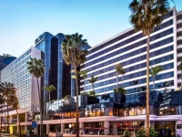 Renaissance Long Beach Hotel 3*