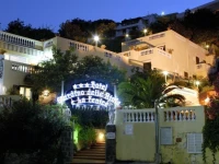 Hotel Giardino Delle Ninfe E La Fenice 3*