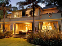 10 2nd Avenue Houghton Estate