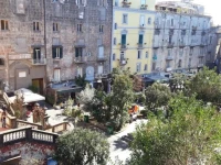 Piazza Bellini 3*