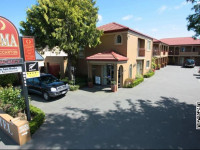 Roma on Riccarton Motel