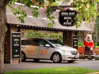 Royal Scot Hotel & Suites