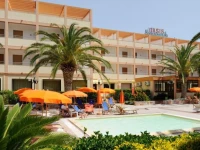 Oasis 3*
