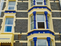 Queensbridge Hotel