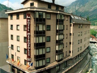Metropolis Hotel