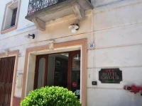 Cavour 3*