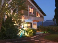 Vila Bakfar 2*