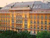 Grand Hotel