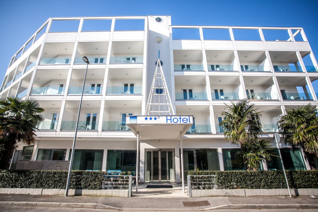 Hotel Oceanomare 3*