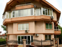 Aristocrat Palace