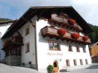 Hof am Platzli 1*
