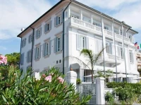 Villa Grey 4*