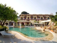 Tritone 5*