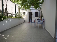 Jele Rooms 