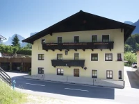 The Farberhaus 2*