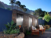 Selkirk House 5*