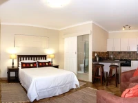 Lalapanzi Guest Lodge 4*