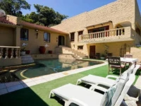 Villa Valencia 